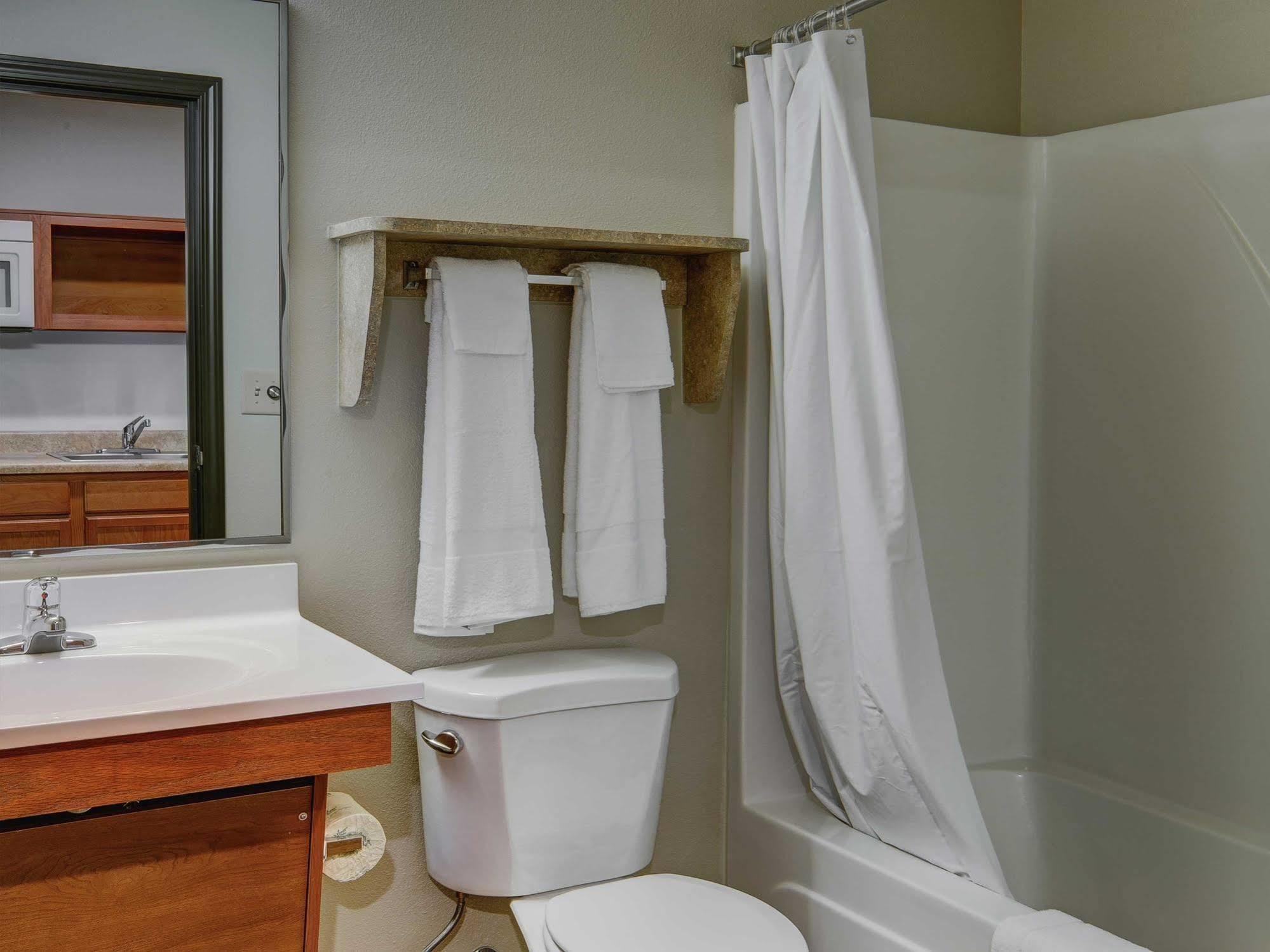 Woodspring Suites Savannah Garden City Extérieur photo